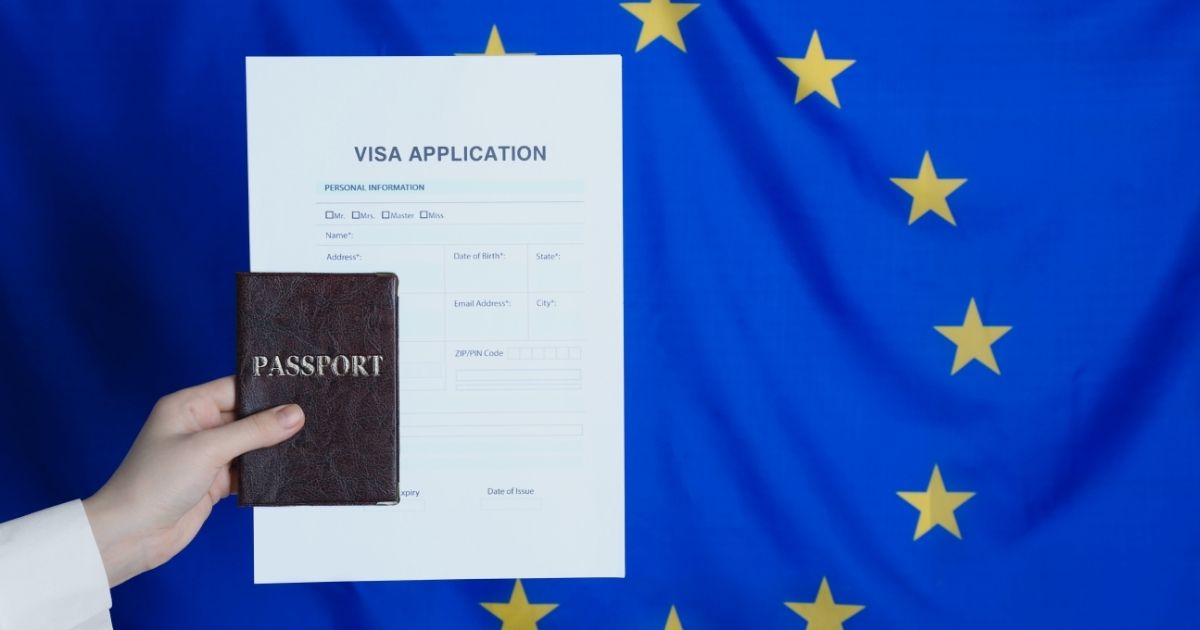 eu-moves-to-tighten-rules-on-visa-free-travel.jpg